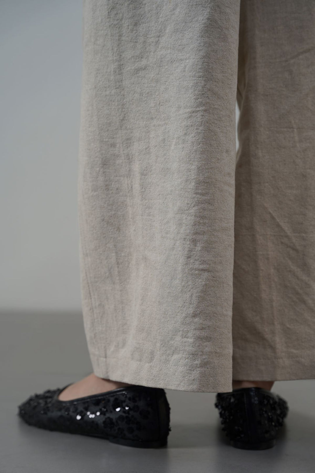 BLACK CONFETTI PUMPS