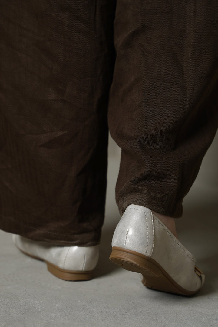 GOLD TOE-CAP MAMA PUMPS