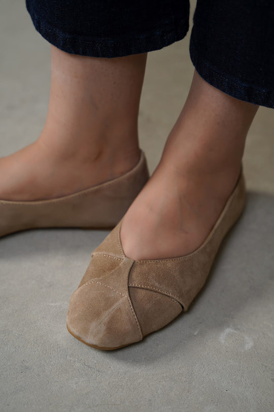 COLETTE LEATHER PUMPS
