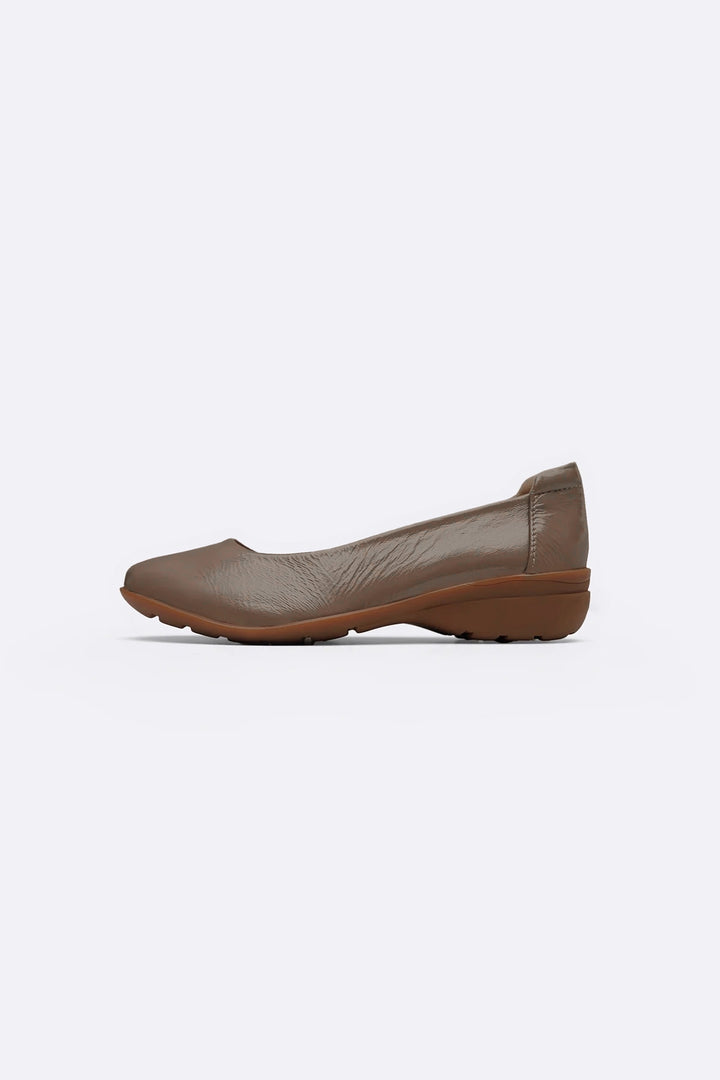 TAUPE WRINKLE LEATHER PUMPS