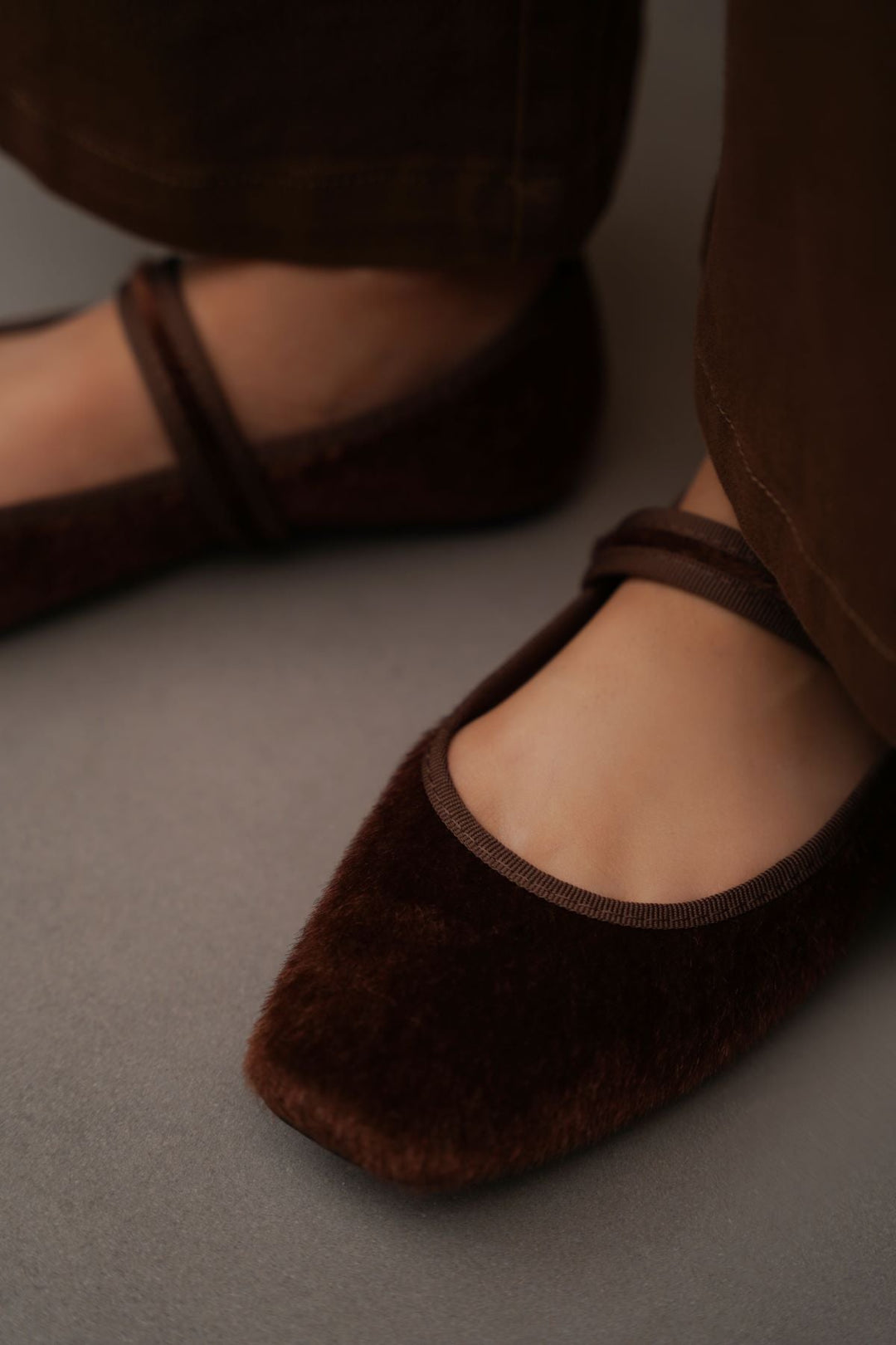 COFFEE PONY MARY JANES