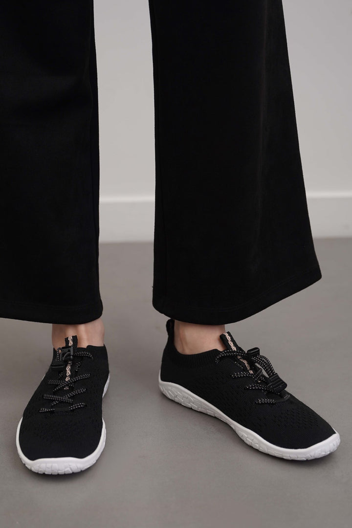 BLACK CITY WALKING SNEAKERS