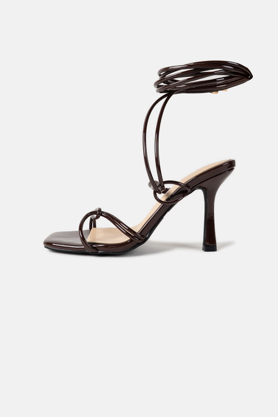 GOING-OUT STRAPPY HEELS