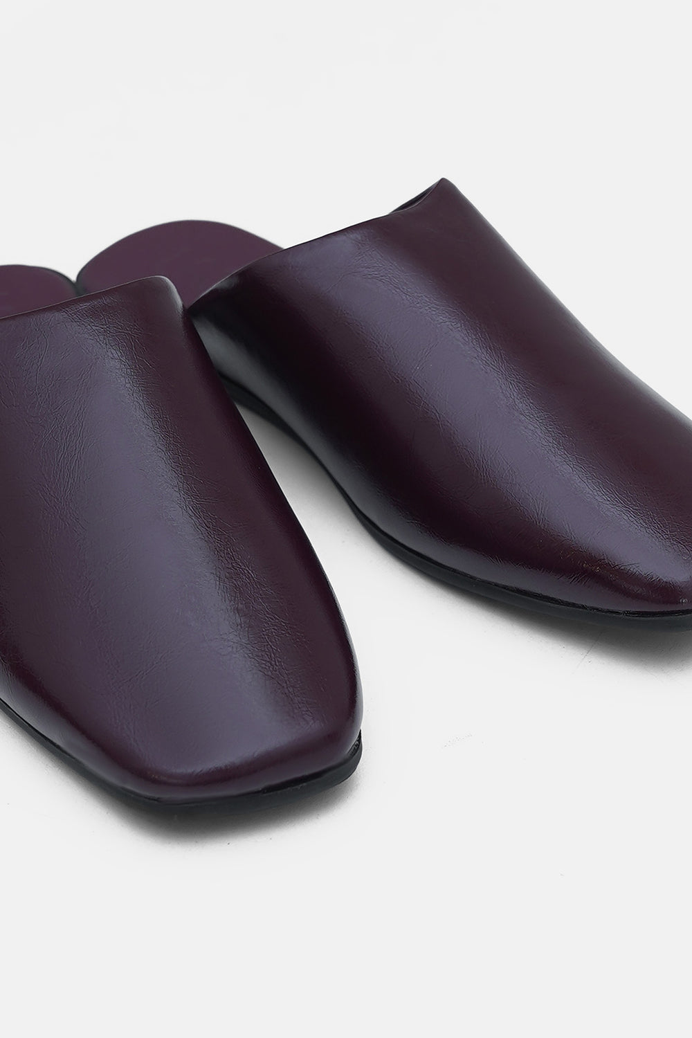 MAROON-CASA HOLIDAY MULES