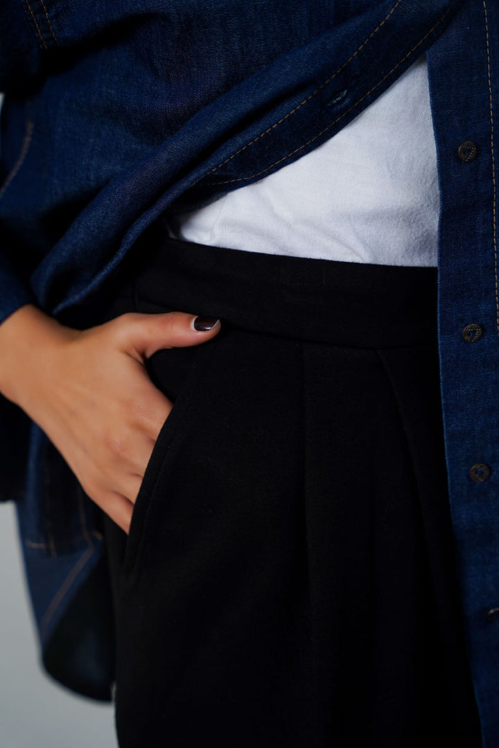 BLACK SOFT-KNIT STRAIGHT TROUSERS