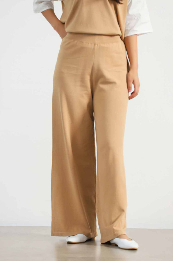 CAMEL SWEATER PANTS