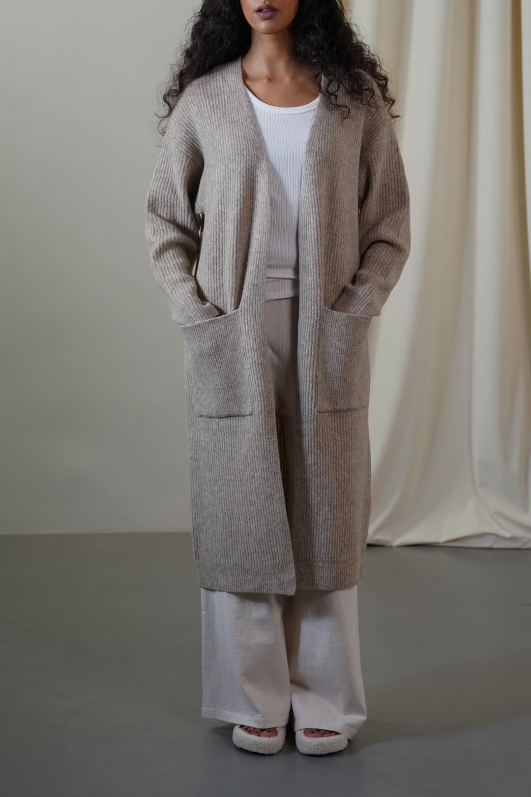 BEIGE VIENNA WOOLY CARDIGAN