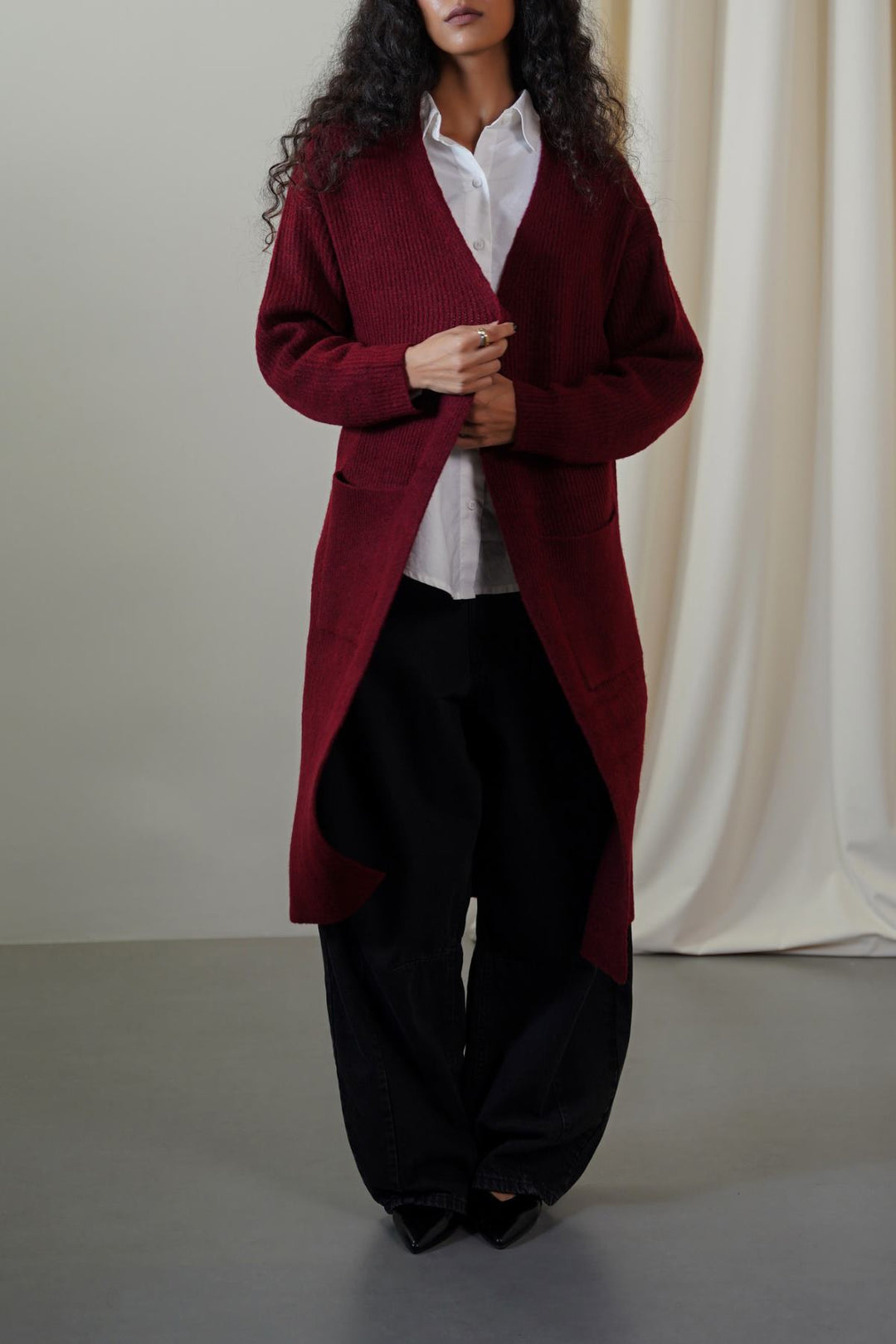 RED VIENNA WOOLY CARDIGAN