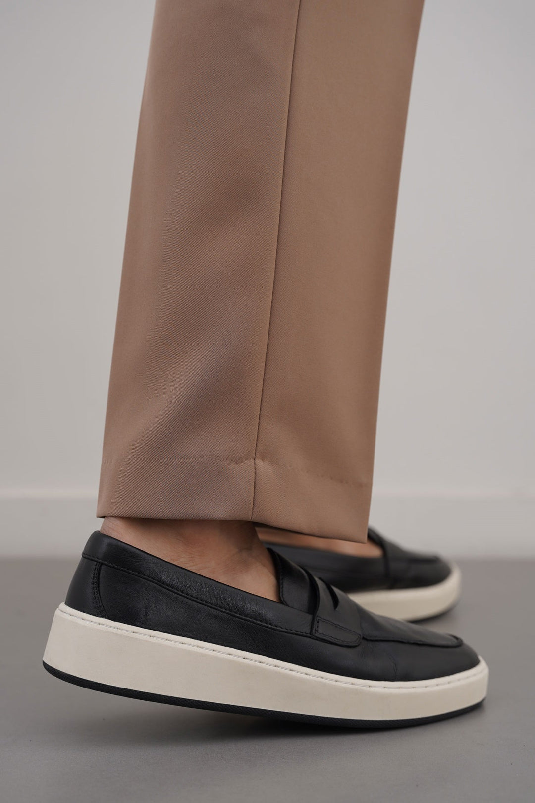 BLACK PENNY LEATHER LOAFERS