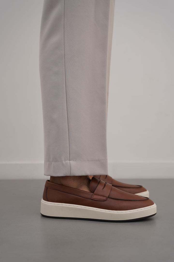 BROWN LEATHER SLIP-ON LOAFER