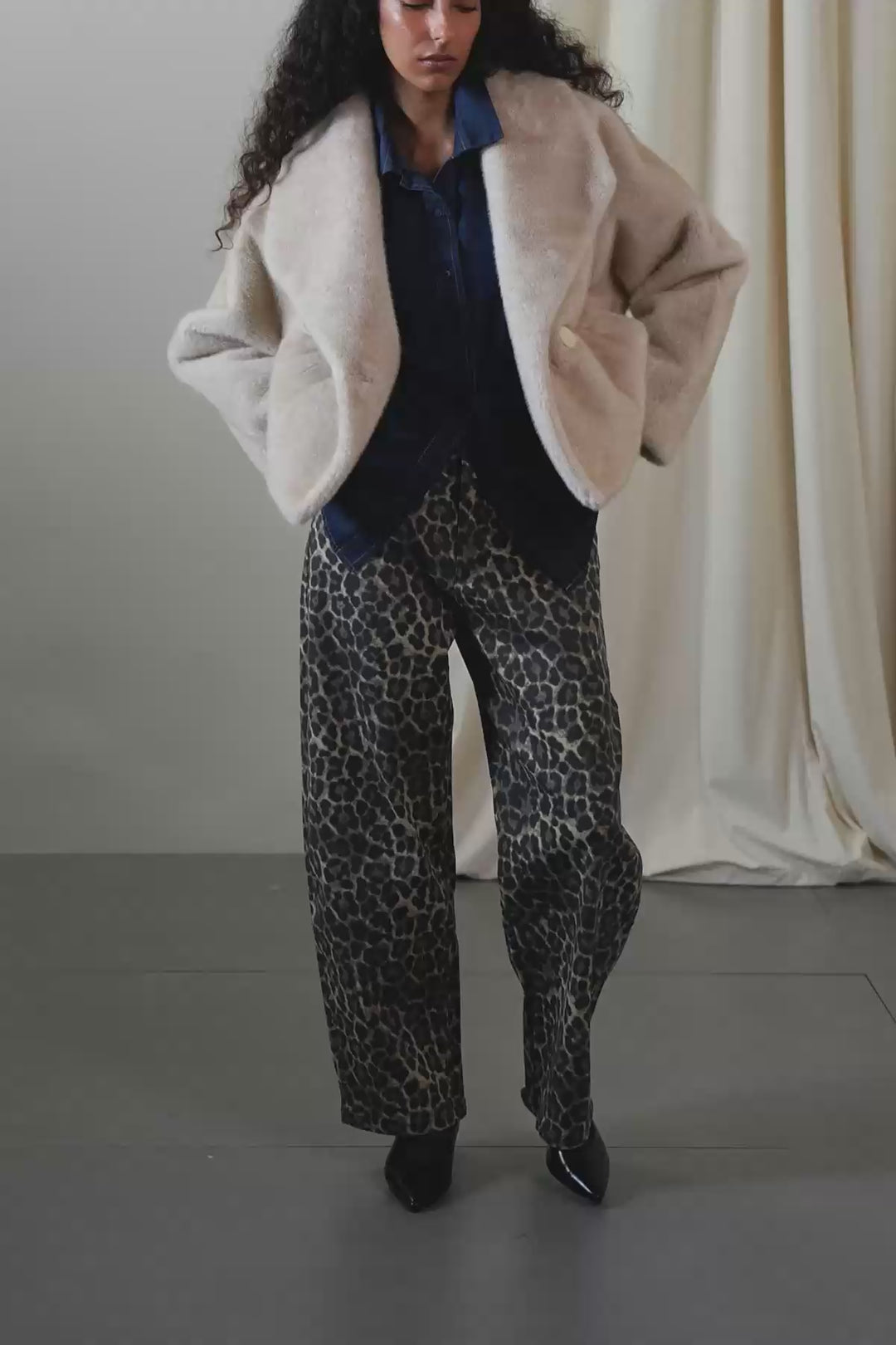 SHORT WRAP FUR JACKET