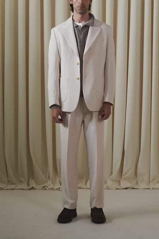 SMART TWO-BUTTON BLAZER