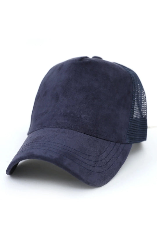 NAVY SUEDE CLASSIC CAP