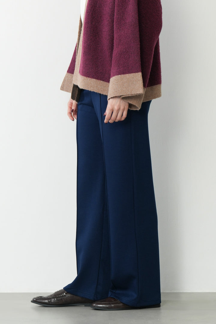 STRAIGHT PANTS
