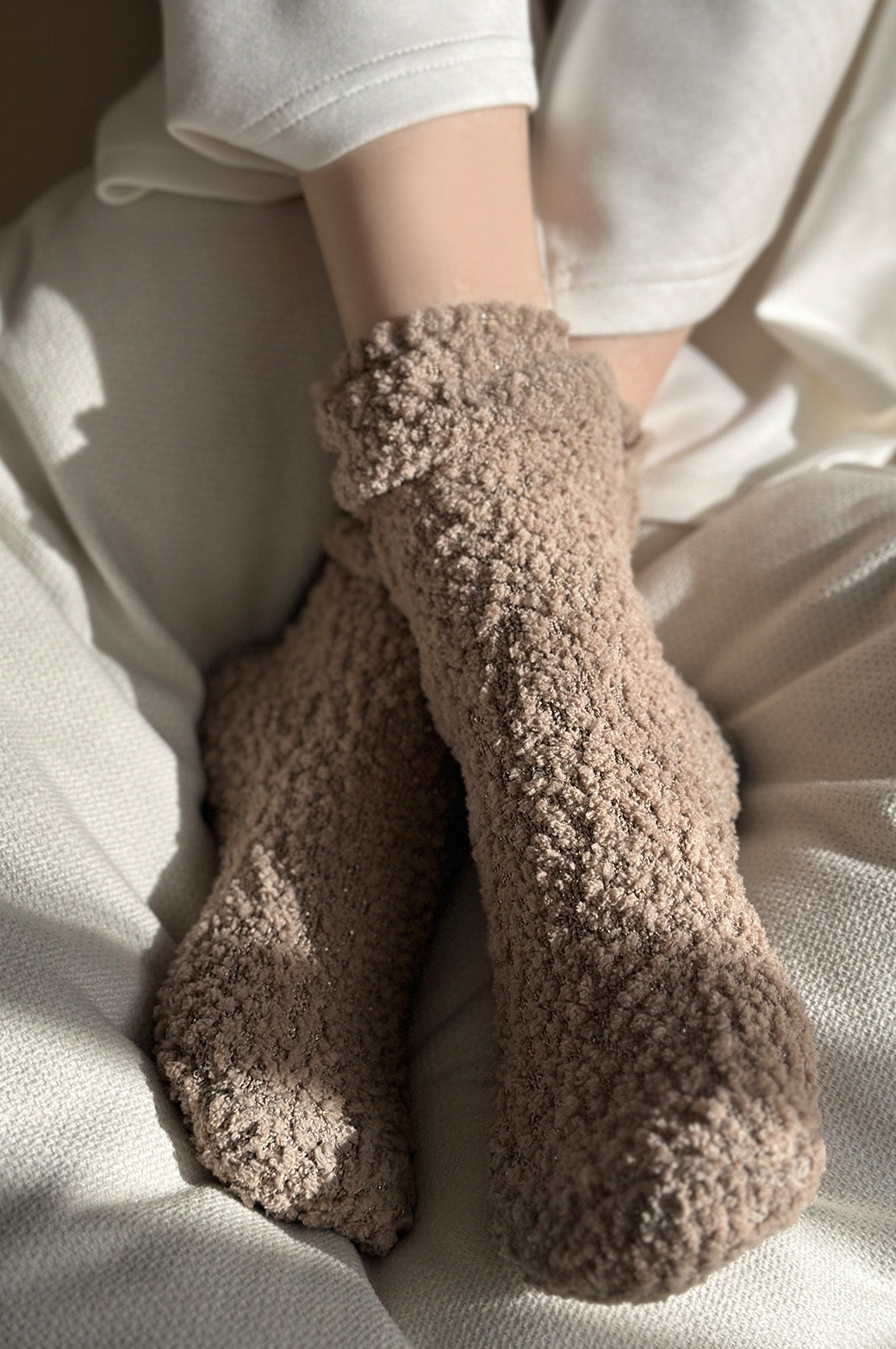 TAUPE PLUSH HOME SOCKS