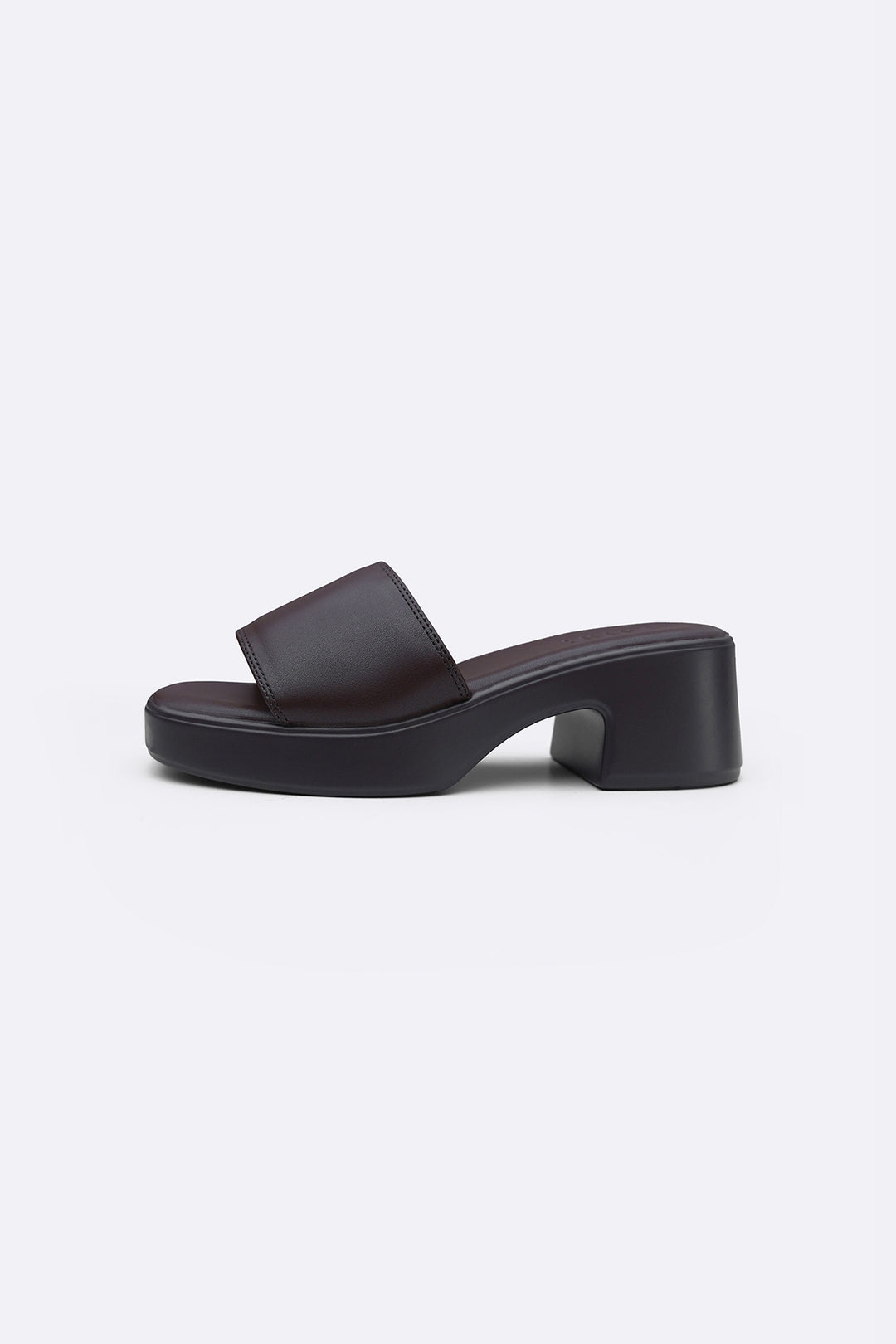 SOFT BLOCK HEELS