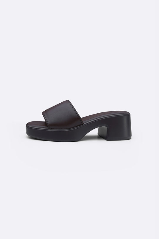 SOFT BLOCK HEELS