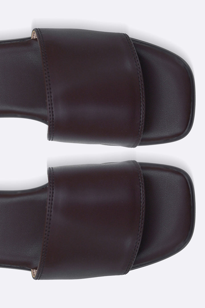 SOFT BLOCK HEELS
