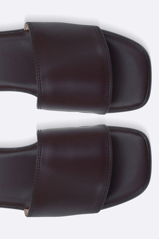 SOFT BLOCK HEELS